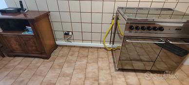 cucina con forno 