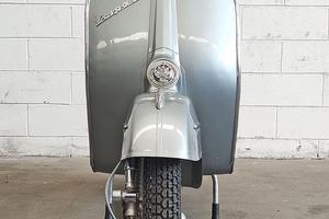 Vespa 150 sprint