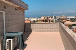 FIUMICINO MONOLOCALE ARREDATO Con BALCONE
