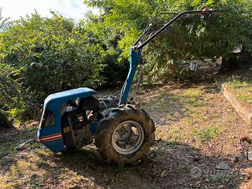 motocoltivatore con carrello