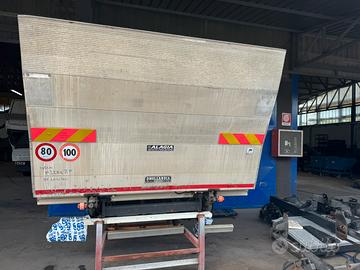 Sponde caricatrici 24v per autocarri