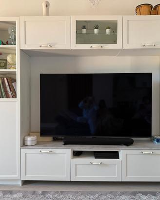 mobile ikea besta