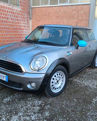 MINI 1.4 Benz 16v One
