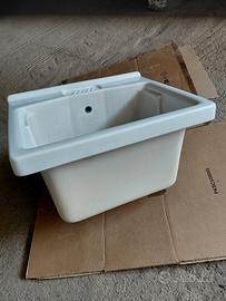 Lavatoio in ceramica