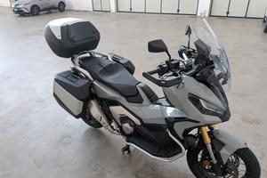 Honda xadv 2023 