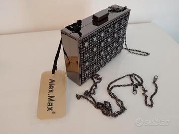 Pochette con brillantini 