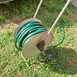 Tubo acqua con avvolgibile