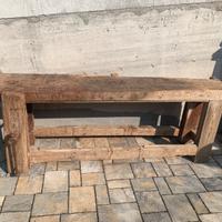 Antico banco da falegname