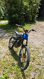 Talaria Sting 3000