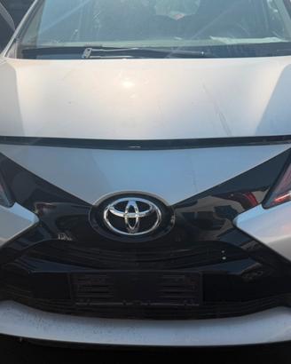 Toyota Aygo musata e kit airbag