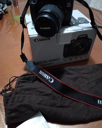 macchina fotografica nuova