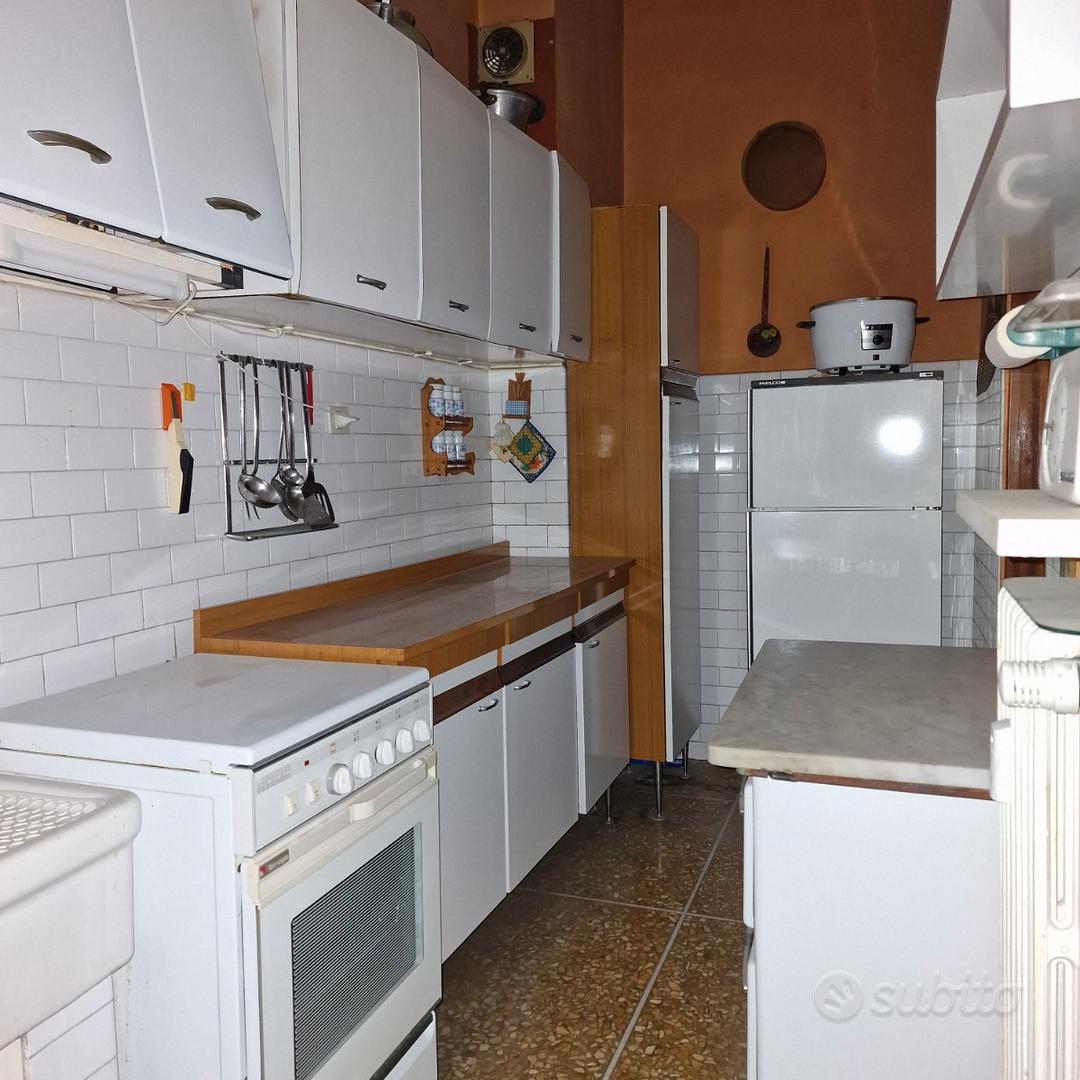 Appartamento 6o piano, 9 locali, cantina, garage - Vista 6