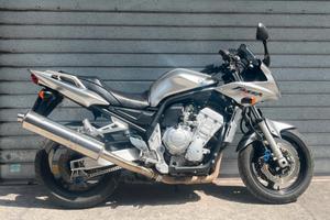 Yamaha Fazer 1000 iscritta FMI 143 CV