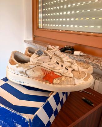Golden Goose nr 44