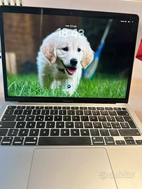 Apple MacBook Air 13" con chip M1