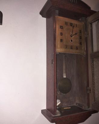 vecchio orologio a pendolo leggere bene l annuncio