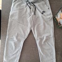 Nike Tuta da Bambini Tech Fleece Grigia