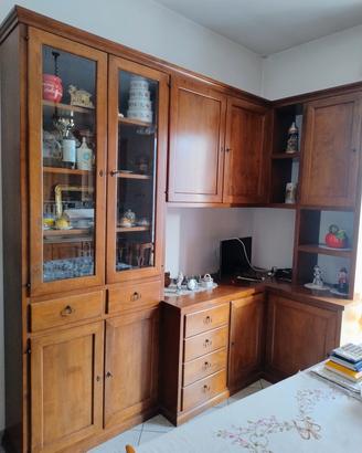 Mobile in legno noce 