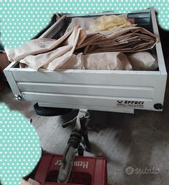 Carrello rimorchio per auto 