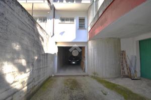 AUTORIMESSA A BANCHETTE