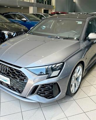 Audi A3 RS 3 SPB TFSI quattro S tronic