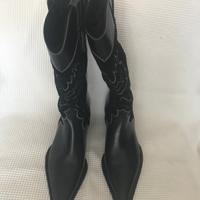 Stivali neri in pelle e camoscio