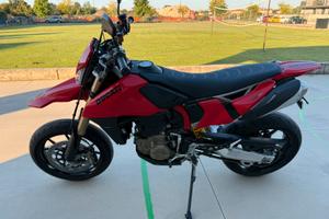 Ducati 698 hypermotard