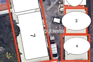 Deposito magazzino in area di corte