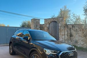 Audi Q3 35 tdi Business Plus