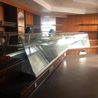 arredamento panetteria completo