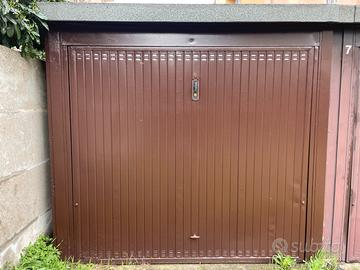 Garage medie dimensioni in zona stadio