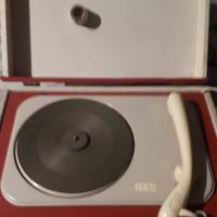 due giradischi portatile irradio e lesa