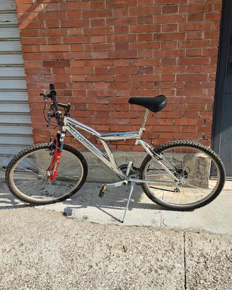 Mountain bike Lux Tech Shadow 7005
