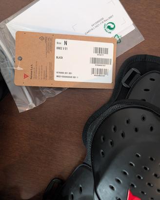 Protezioni ginocchia dainese Knee V E1