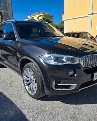 BMW X5 xdrive25d Luxury 231cv auto