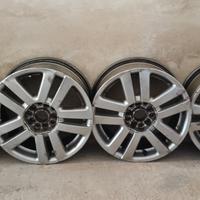 cerchi da 16 doppio attacco  montati su golf 4 