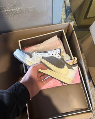 Jordan 1 low Travis scott reverse mocha taglia 44