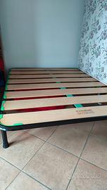 Materasso ortopedico e rete in doghe