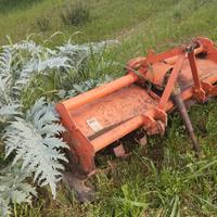 fiate trattore cingolato con fresa e aratro 