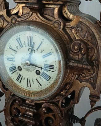 Orologio in bronzo dorato 