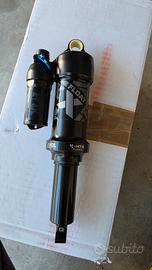 Fox float X performance 230x65