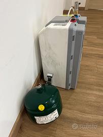 Boiler 15 litri con polmone per pressione acqua