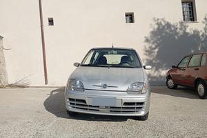 fiat 600 anno 2007 1.1 benzina 150.000km 54cv 