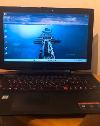 laptop Lenovo Y700 (15" / i7/ 16GB RAM / GTX 960M