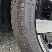 215/50/r18 gomme auto con 4000 km