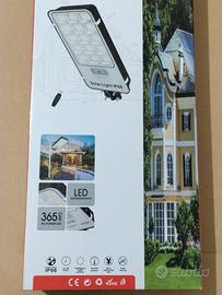 lampione led con pannello solare 