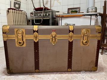 Antico baule fine 800 100cm x 50 cm x50 cm h