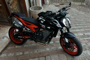 Ktm duke 890 gp