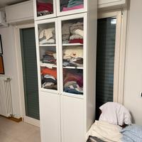 Libreria billy ikea con ante in vetro