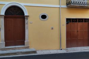 Palazzo storico in Pietradefusi